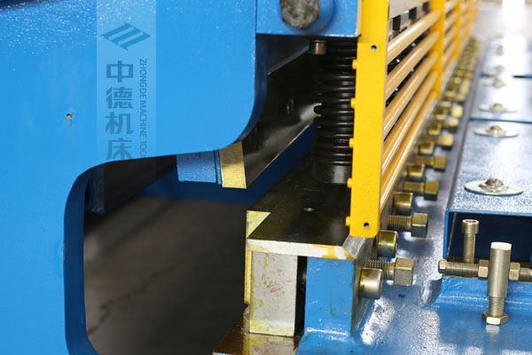 ZDS-432选用上海优良刀片，利用寿命更长.jpg